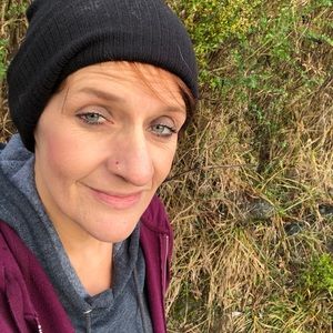 Meet your Posher, Angie